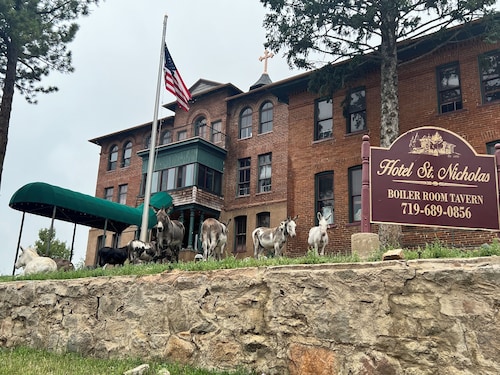 Hotel St. Nicholas