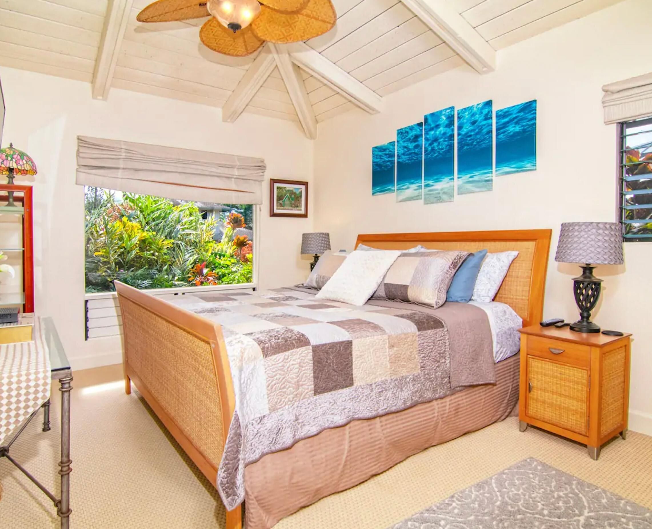 Apartment, 1 King Bed (Emmalani Suite) | 1 bedroom, premium bedding, desk, laptop workspace