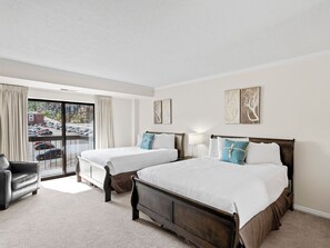 2 habitaciones, escritorio, tabla de planchar con plancha y wifi gratis