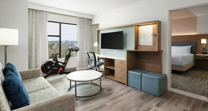 EVEN Hotel Shenandoah - The Woodlands by IHG