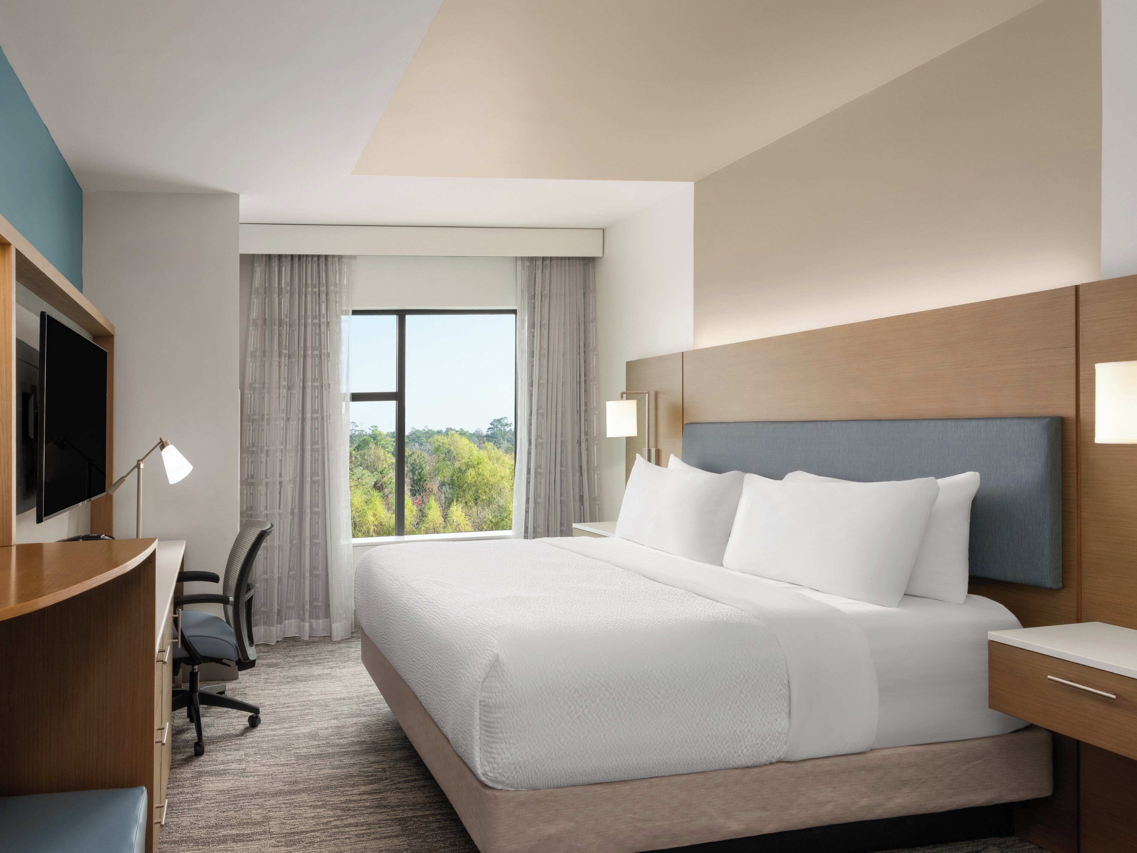 Camera Standard, 1 letto king, accessibile ai disabili (Communications) | Biancheria da letto di alta qualità, copriletto in piuma