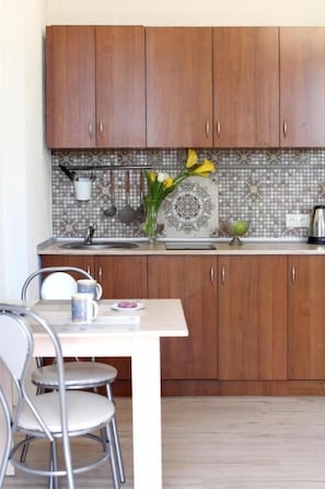 Private kitchenette