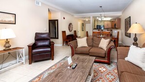 Condo, Multiple Beds, Mountain View (Mountain View Resort 3307 3 BD/2BA Pi) | Living room