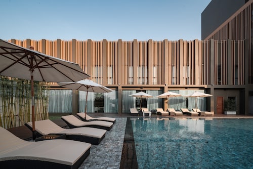 マンダリンイーストビル、パタヤ