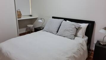 3 bedrooms, iron/ironing board, free WiFi