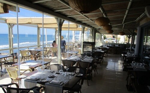 Marbella 2 Bed 2 Bath Luxury Apartment near Cabopino