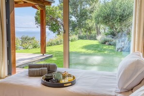 5 camere, una cassaforte in camera, ferro/asse da stiro