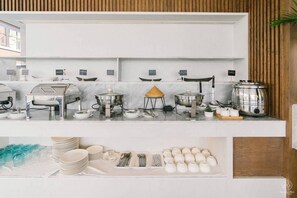Dagelijks ontbijtbuffet (toeslag)