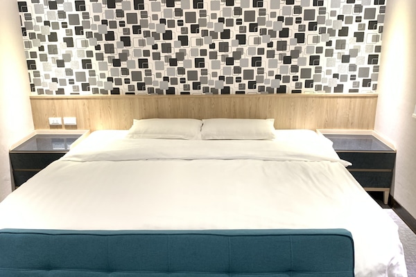 Deluxe Double Room | Premium bedding, down comforters, Select Comfort beds, desk