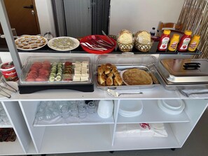 Frokostbuffé er inkludert hver dag