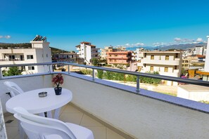 Dreibettzimmer, Balkon | Balkon