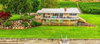 Oroville Lakefront House 3BR - Wi-Fi & Pets