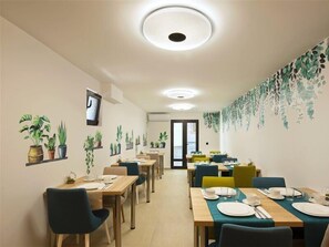 Dining - Villa Kentera (Budva)