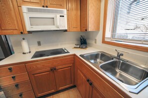 Microwave, stovetop, coffee/tea maker, toaster