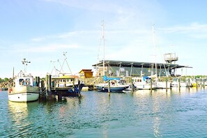 Marina - Modernes Ferienhaus Lisa an der Schaabe, Tromper Wiek in Glowe auf Rügen (Glowe)