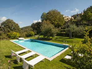 Pool - Panoramic villa in Tuscany Montepulciano area and only 2 hours from Rome.   (Sarteano)