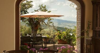 Panoramic villa in Tuscany Montepulciano area and only 2 hours from Rome.