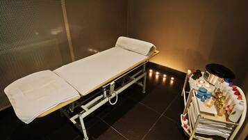 Tratamientos corporales, aromaterapia, masajes con piedras calientes