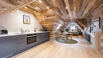 Appartement Supérieur | Cuisine privée | Cafetière/bouilloire, bouilloire électrique