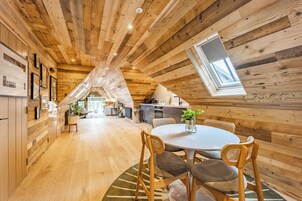 Superior 1-Bedroom Apartment (The Retreat) - (1 King) | Egyptian cotton sheets, premium bedding, down comforters, in-room safe