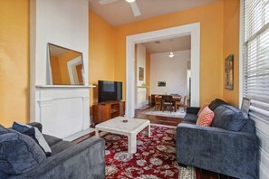 Televisio, työhuone