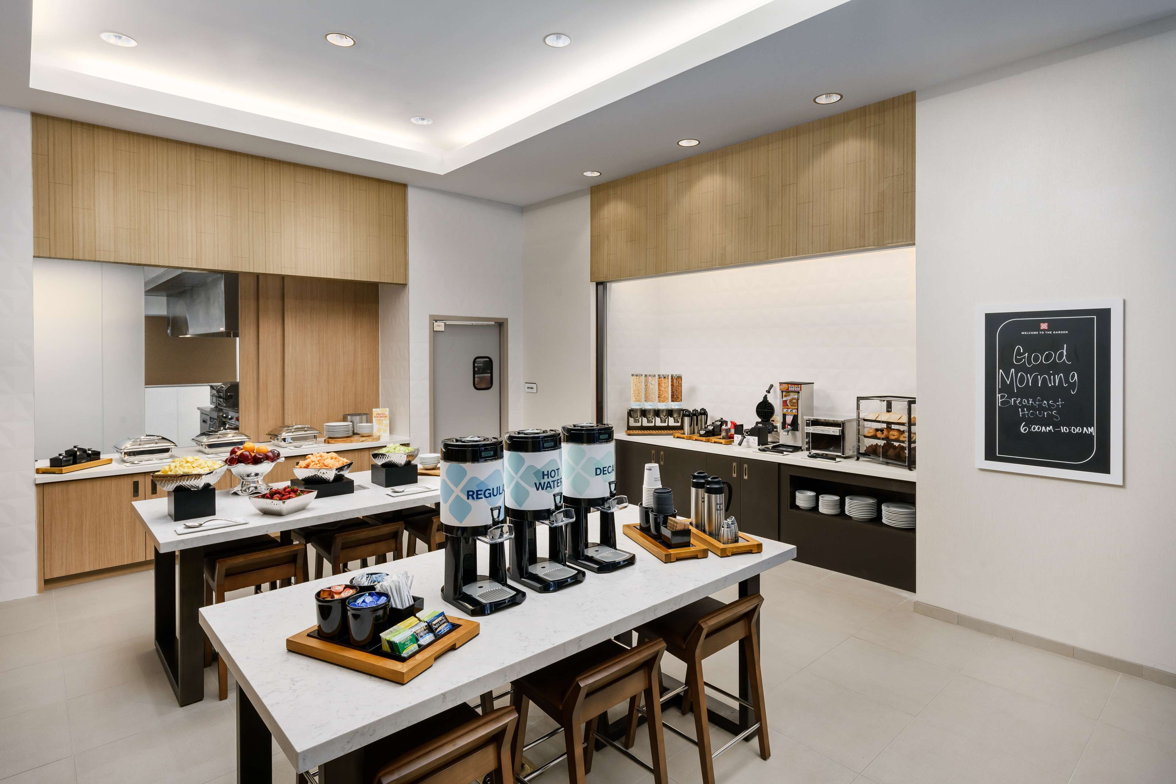 daily cooked-to-order breakfast for a fee