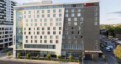 Hilton Garden Inn Montreal Midtown