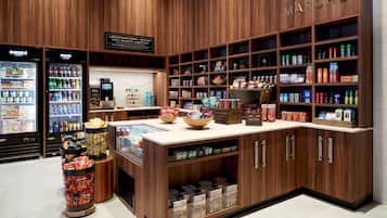 Snack bar