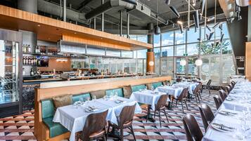 Daily cooked-to-order breakfast for a fee