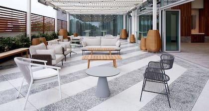 Homewood Suites by Hilton Montreal Midtown, Quebec, Canada