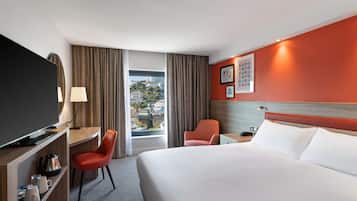 Hypo-allergenic bedding, in-room safe, desk, laptop workspace