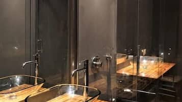 Double Room (Chambre Grise) | Bathroom | Free toiletries, towels, soap, shampoo