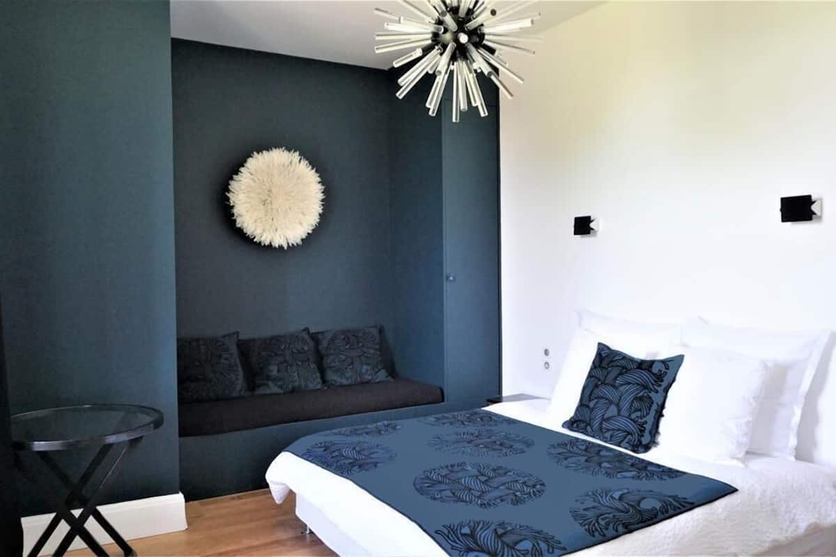 Kamar Double (Chambre Bleue) | 6 kamar tidur dan didekorasi berbeda-beda