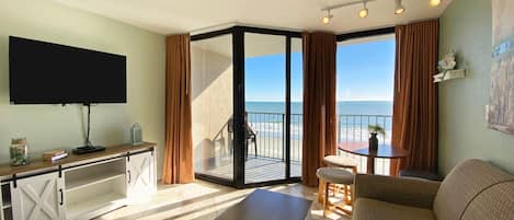 Appart'hÎtel, 1 chambre | Salle de séjour | Télévision à écran plat de 40 pouces avec chaßnes par cùble, télévision