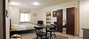 Cozy Studio in the City Center by Wonderful Italy