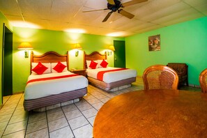 Standard Studio Suite, 2 Double Beds | Free WiFi, bed sheets - Hotel Canada (Guadalajara)