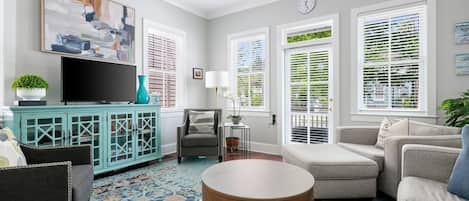 Televisión, videojuegos y oficina