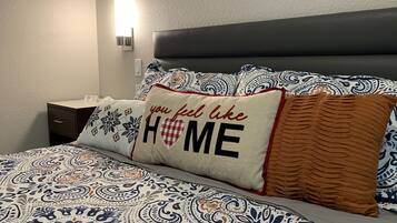 1 habitación, wifi y ropa de cama