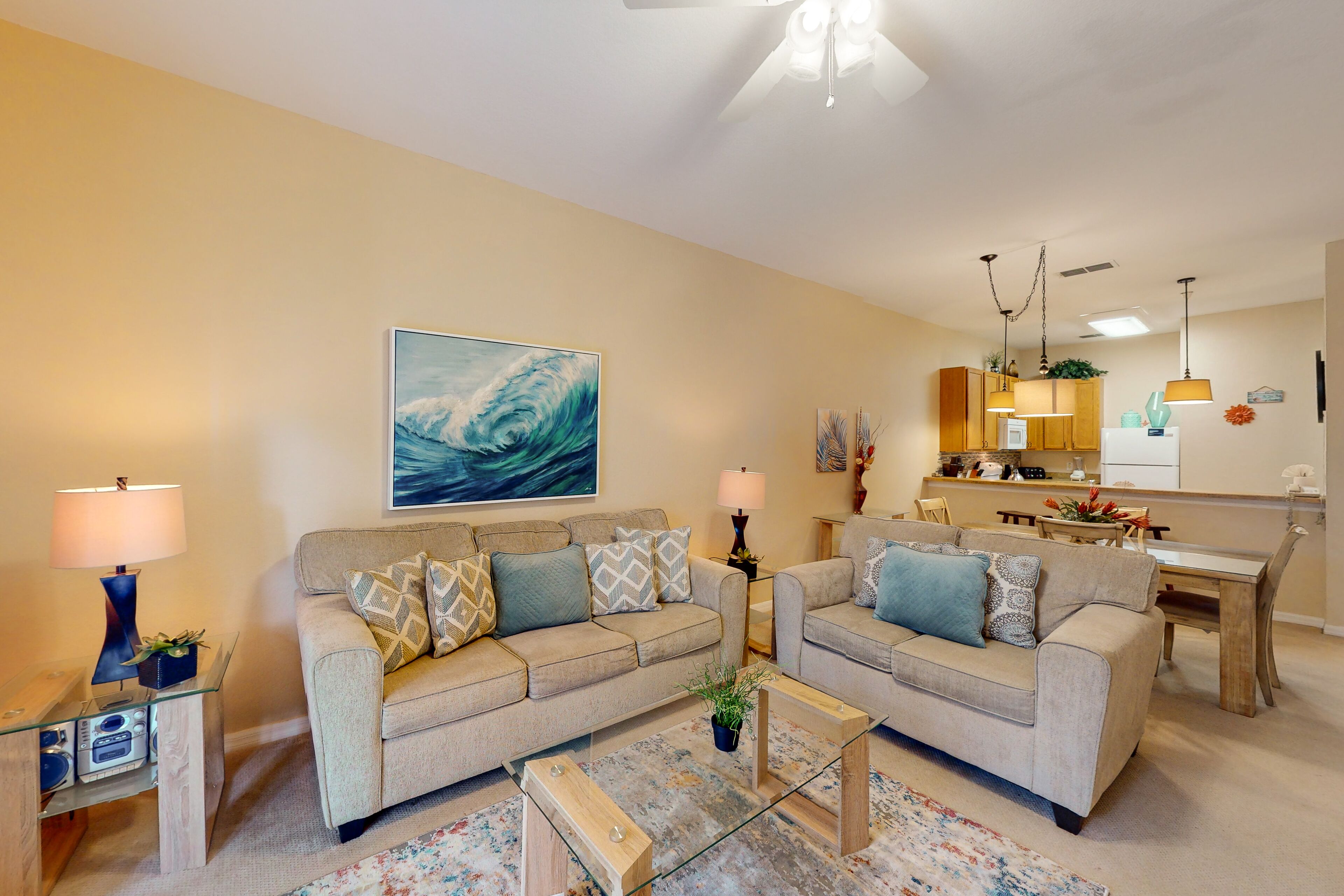 TV, DVD-spiller, fotballspill og bordtennis