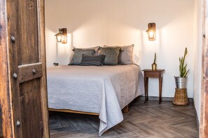 1 chambre, fer et planche à repasser, Wi-Fi gratuit, draps fournis