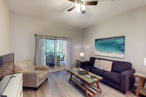 Televisio, DVD-soitin, pöytäjalkapallopöytä, pöytätennispöytä