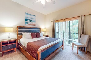 3 makuuhuonetta, silitysrauta/-lauta, internet, vuodevaatteet