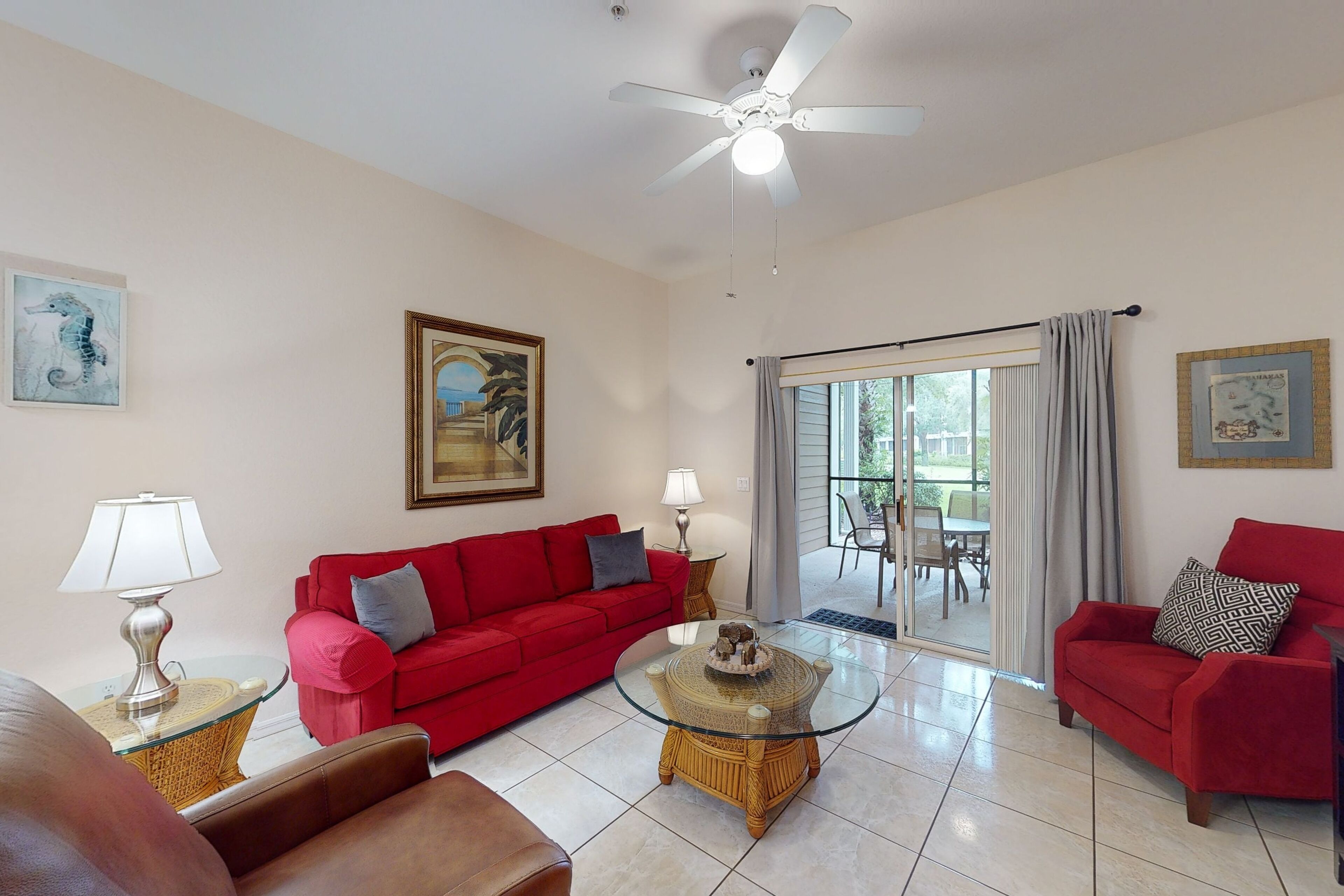 First floor condo w/ tennis court, restaurant, pools - near theme parks