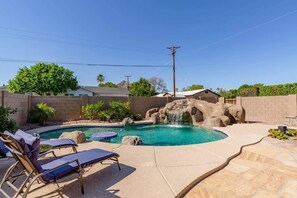 Beheizter Pool