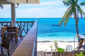 On the beach - Little Mermaid Dive Resort by Cocotel (Daanbantayan)