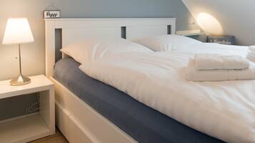 2 soveværelser, skrivebord, Wi-Fi, sengetøj