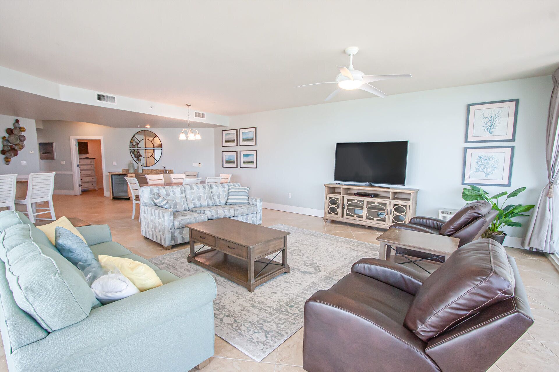 Beautiful Spacious Condo With Wraparound Water And Pool Views With Complimentary Boat Slip! - Orange Beach, AL