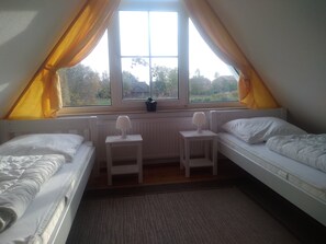 2 Schlafzimmer, Bügeleisen/Bügelbrett, WLAN
