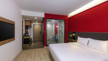 Superior Room, 1 King Bed, Mountain View | Minibar, in-room safe, iron/ironing board, free cribs/infant beds