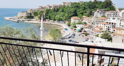 Sea view family apartment with 2 sleeping rooms
